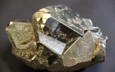 Pirita, la piedra mágica de siete metales