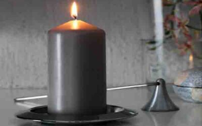 Vela gris